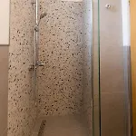 Apartman Feral *