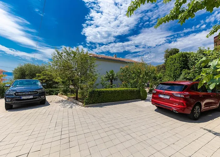 Feral アパート *