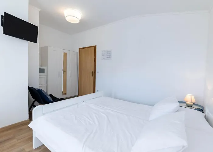 アパート Feral ツリクヴェニツァ