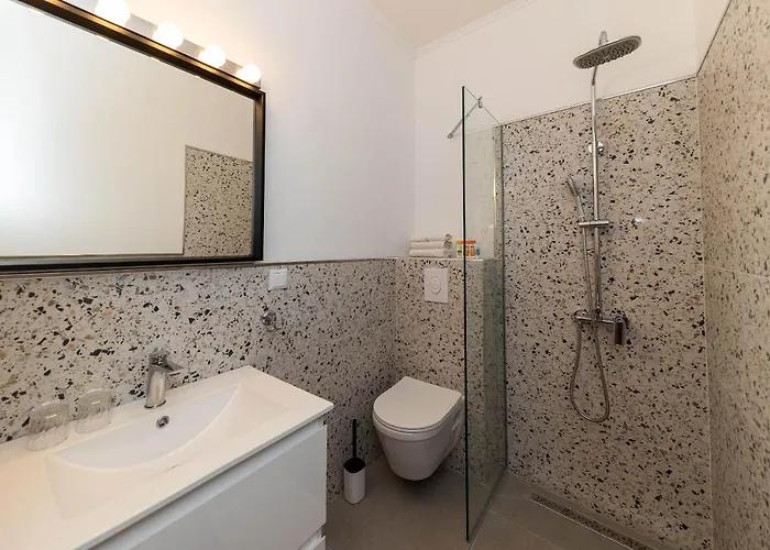 アパート Feral *